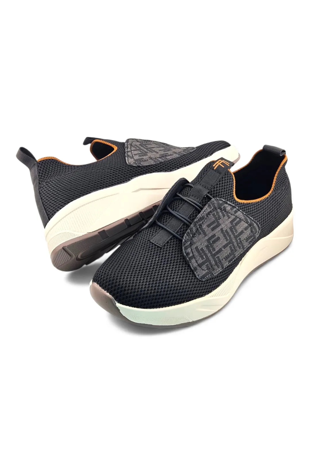Black / Dark Grey