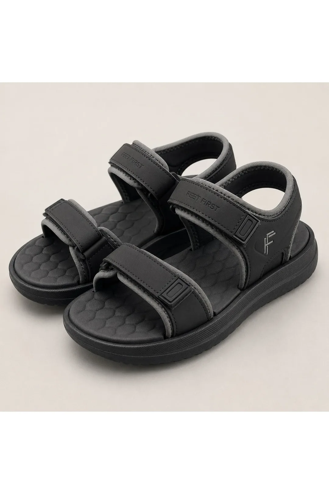 Dark Grey / Black