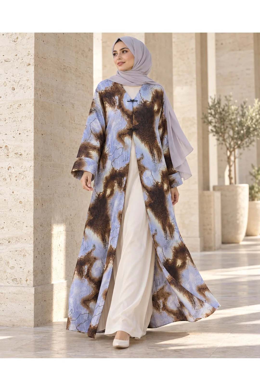 Blue / Brown