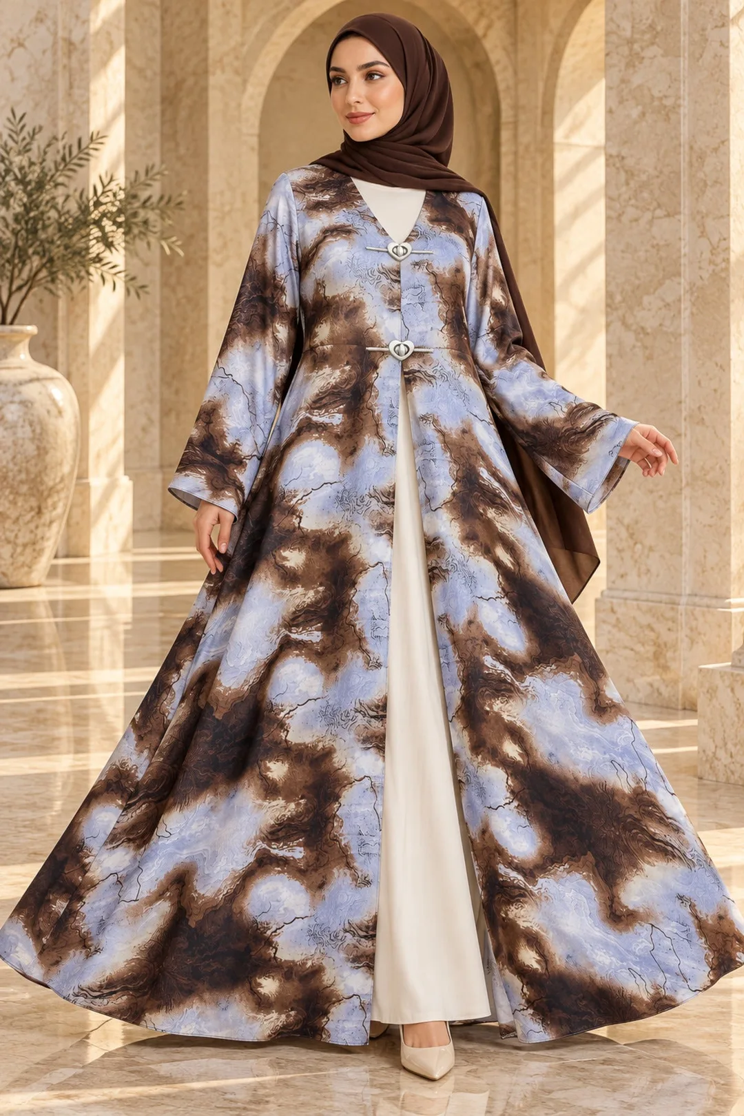 Blue / Brown