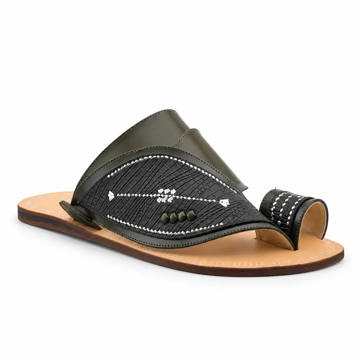 Al Fanoos Hand-Stitched Arabic Sandals for Men | 839
